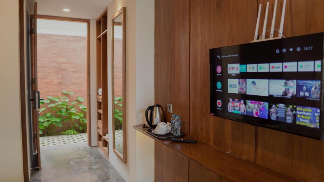 Smedi Coliving Hotel Yogyakarta Luaran gambar